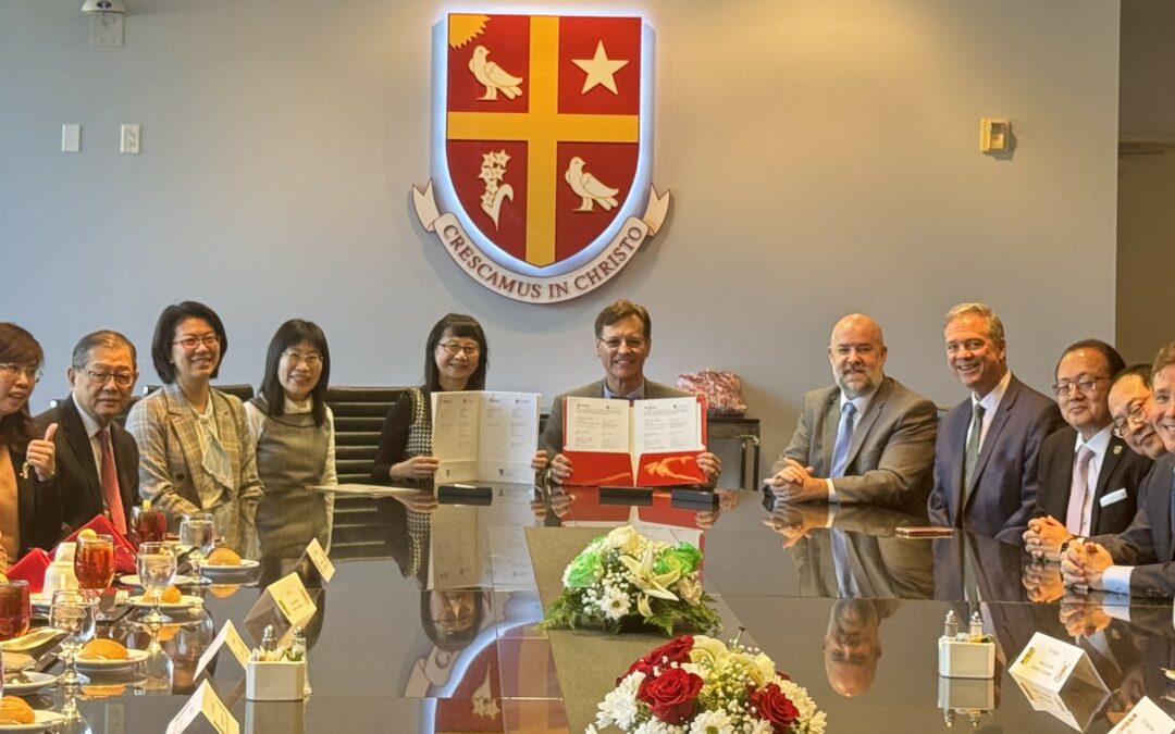 Wenzao Ursuline University of Languages Signs a Contract with the University of St. Thomas, Enabling Students to Earn a Joint Dual Master’s Degree in Two Years